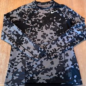 Nike pro Camo long sleeve. Size XL.